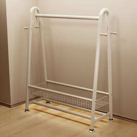 當實用美學遇見萌寵生活 北京服裝架展示架與寵物衣架的創新融合